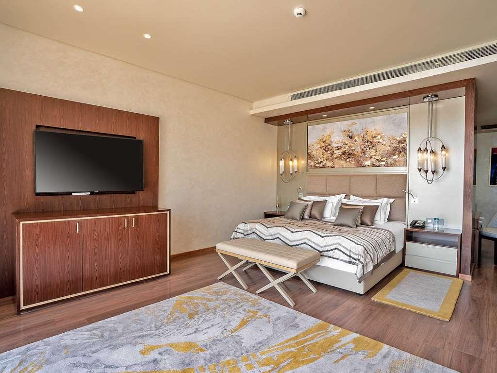 Rixos Premium Magawish Suites And Villas Hurghada Kamer foto
